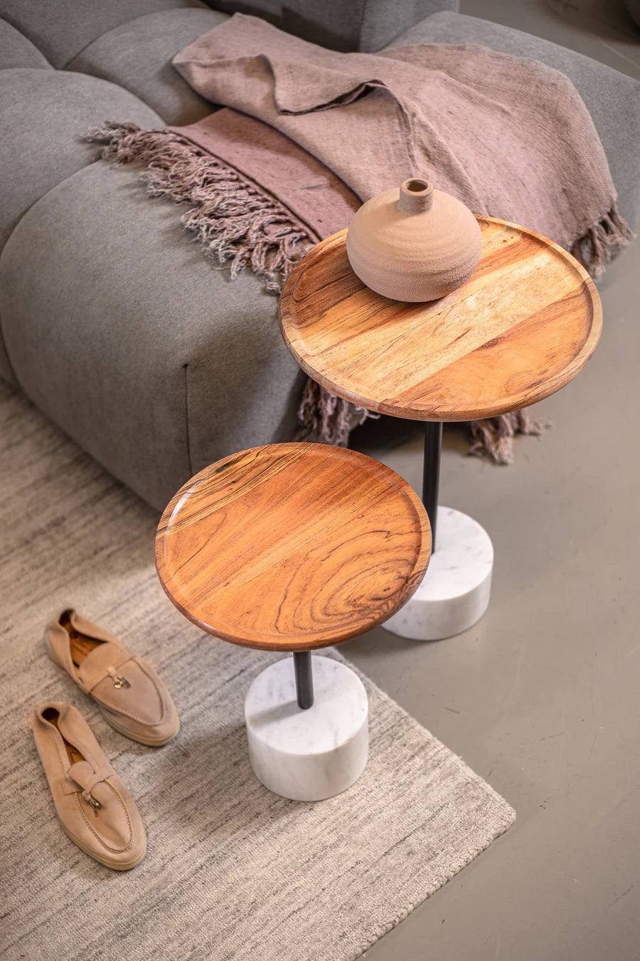 שולחן סטון ווד