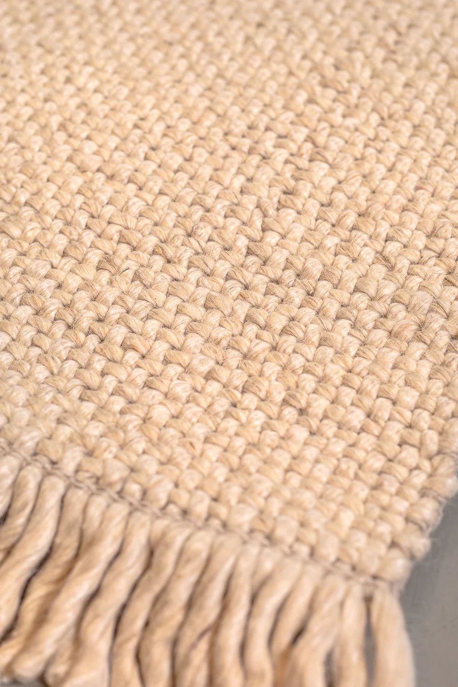 שטיח פופי בז