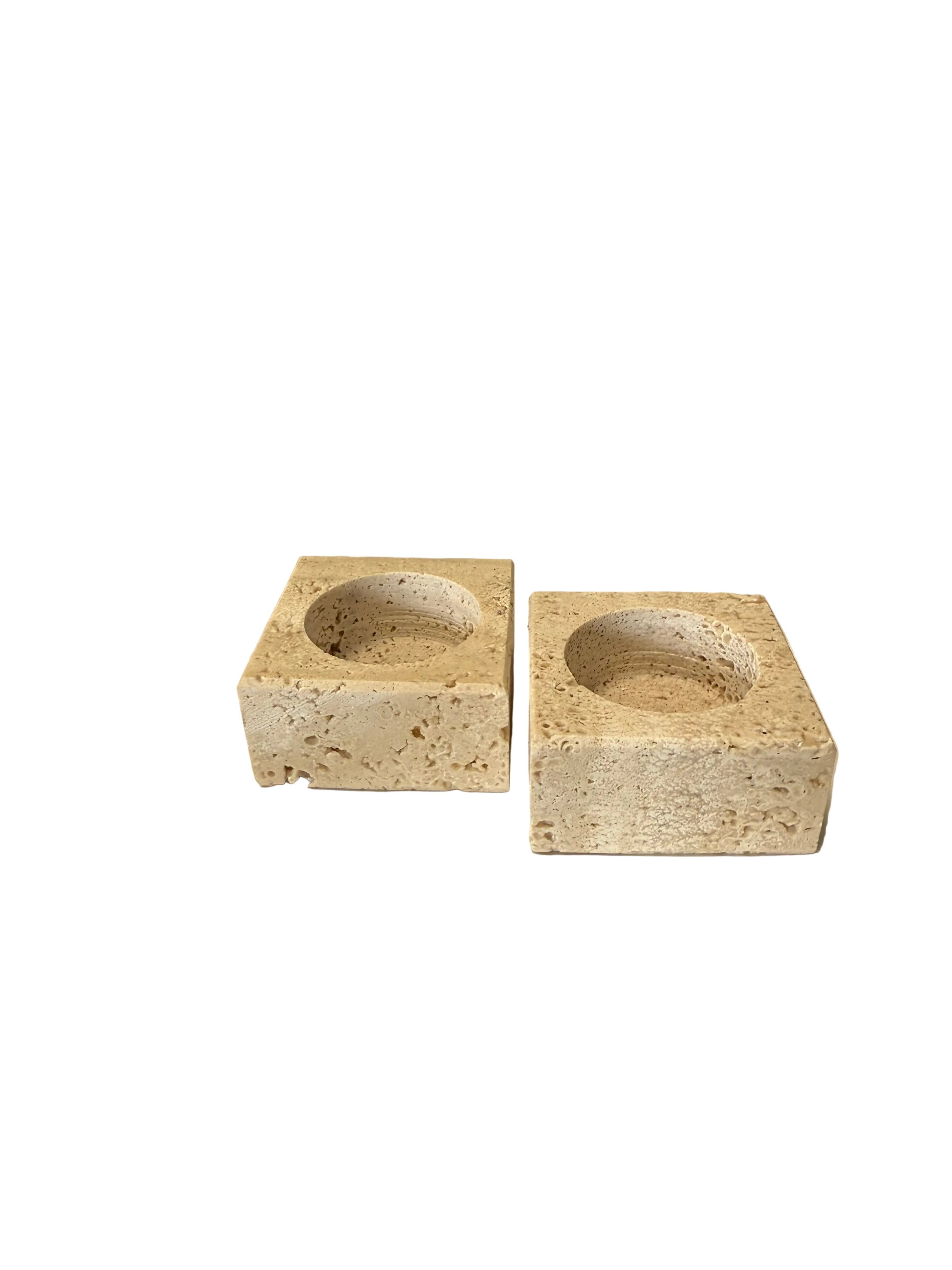 פמוטי טרוונטין מרובעים S