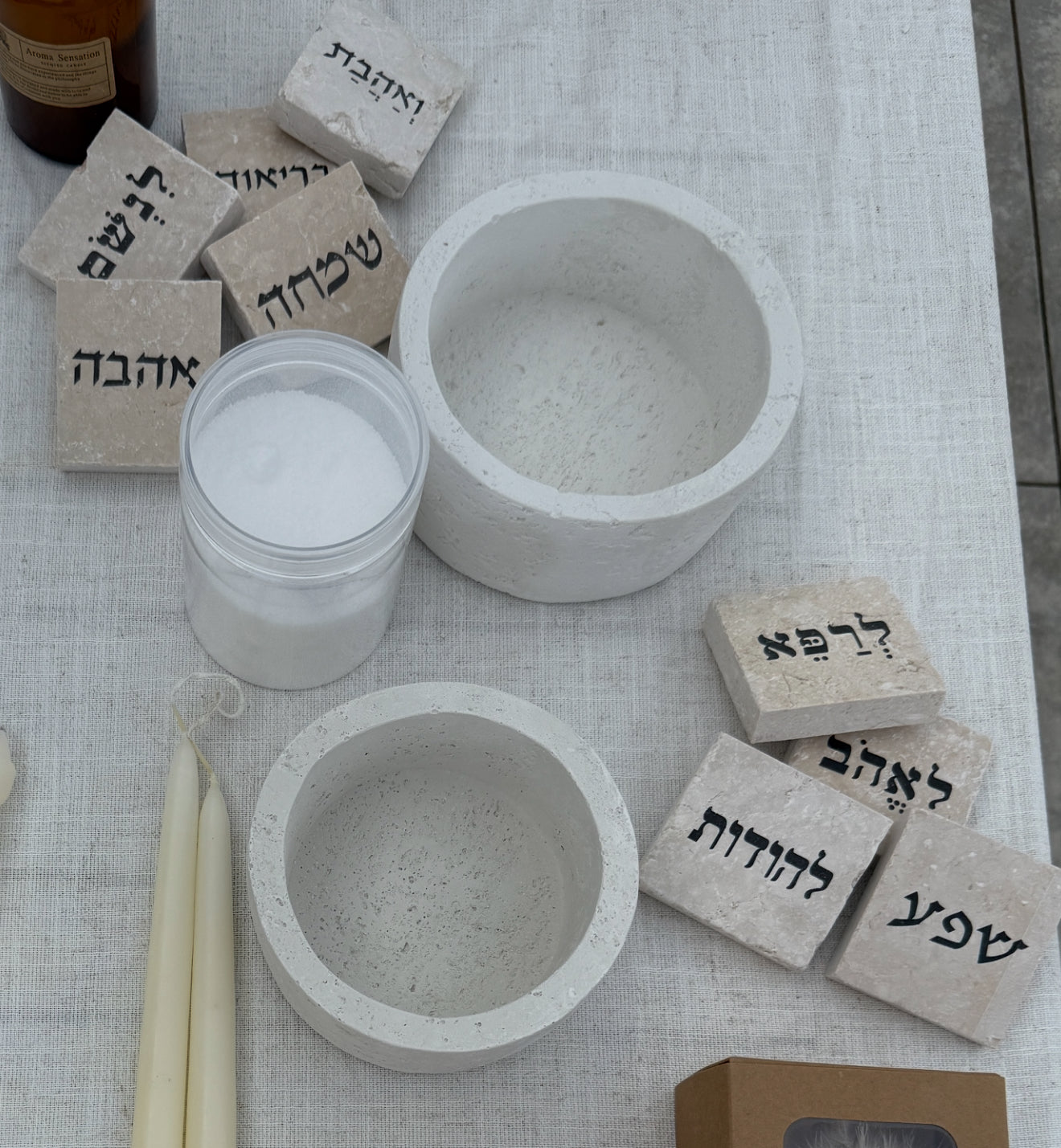 אבני טרוונטין מסר