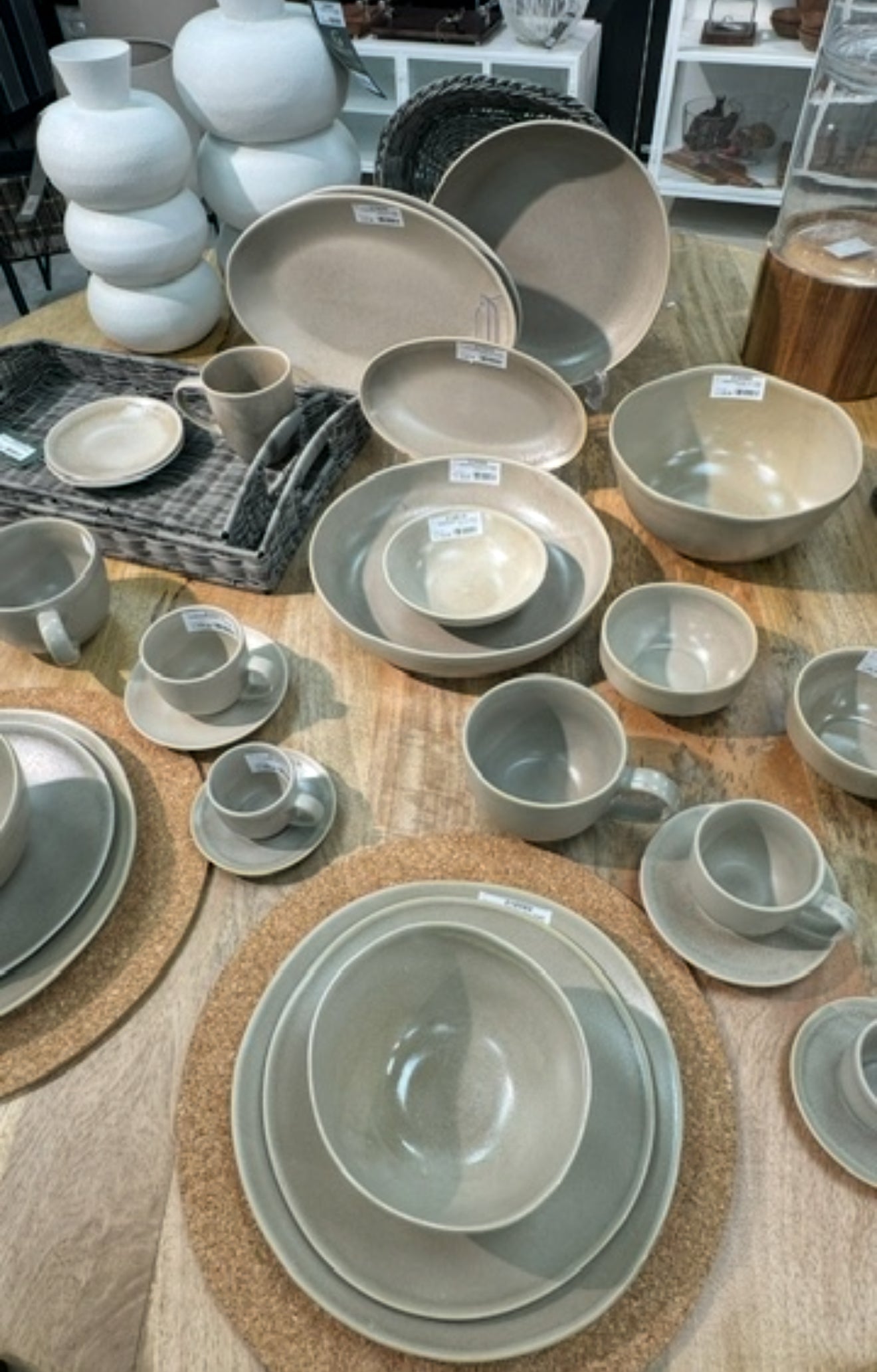 פלטה הגשה גדול סהרה בז