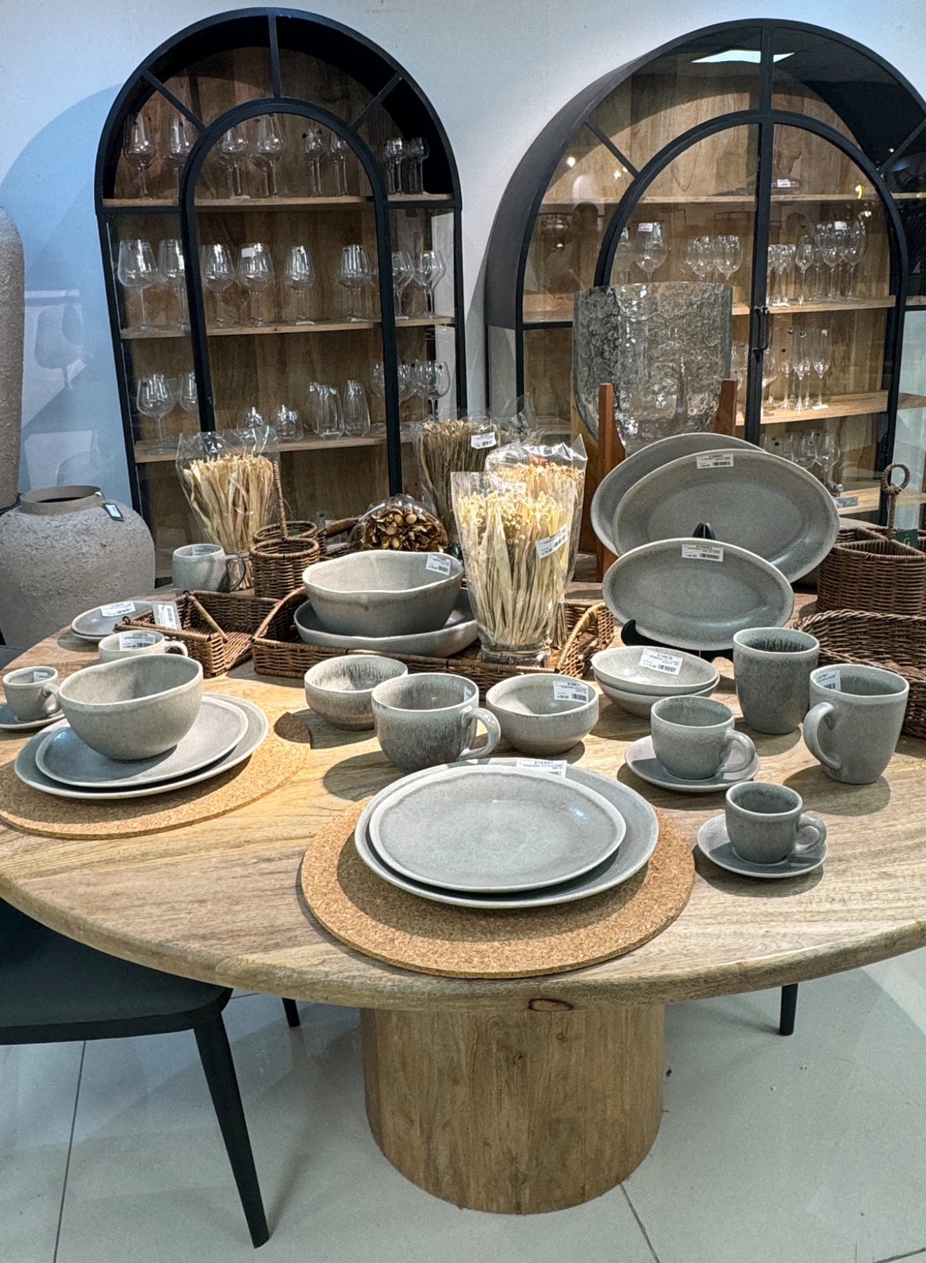 פלטה הגשה קטן סהרה גריי