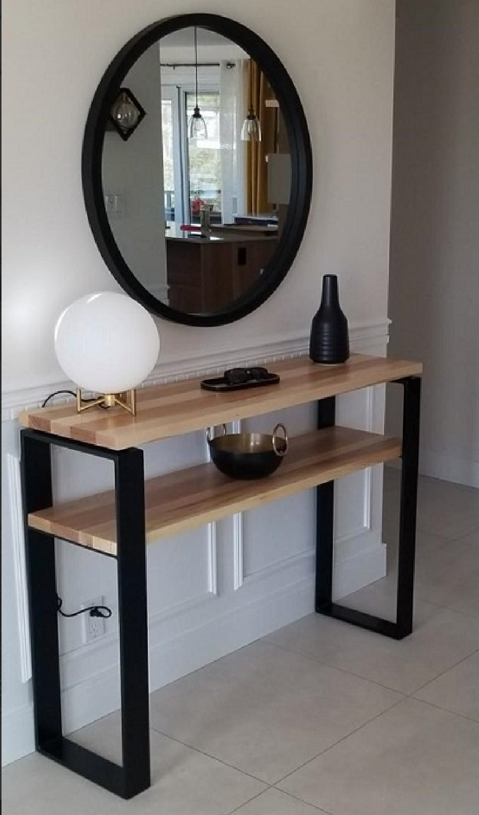 קונסולה מדפי עץ