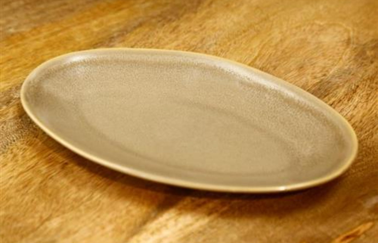 פלטה הגשה קטן סהרה בז