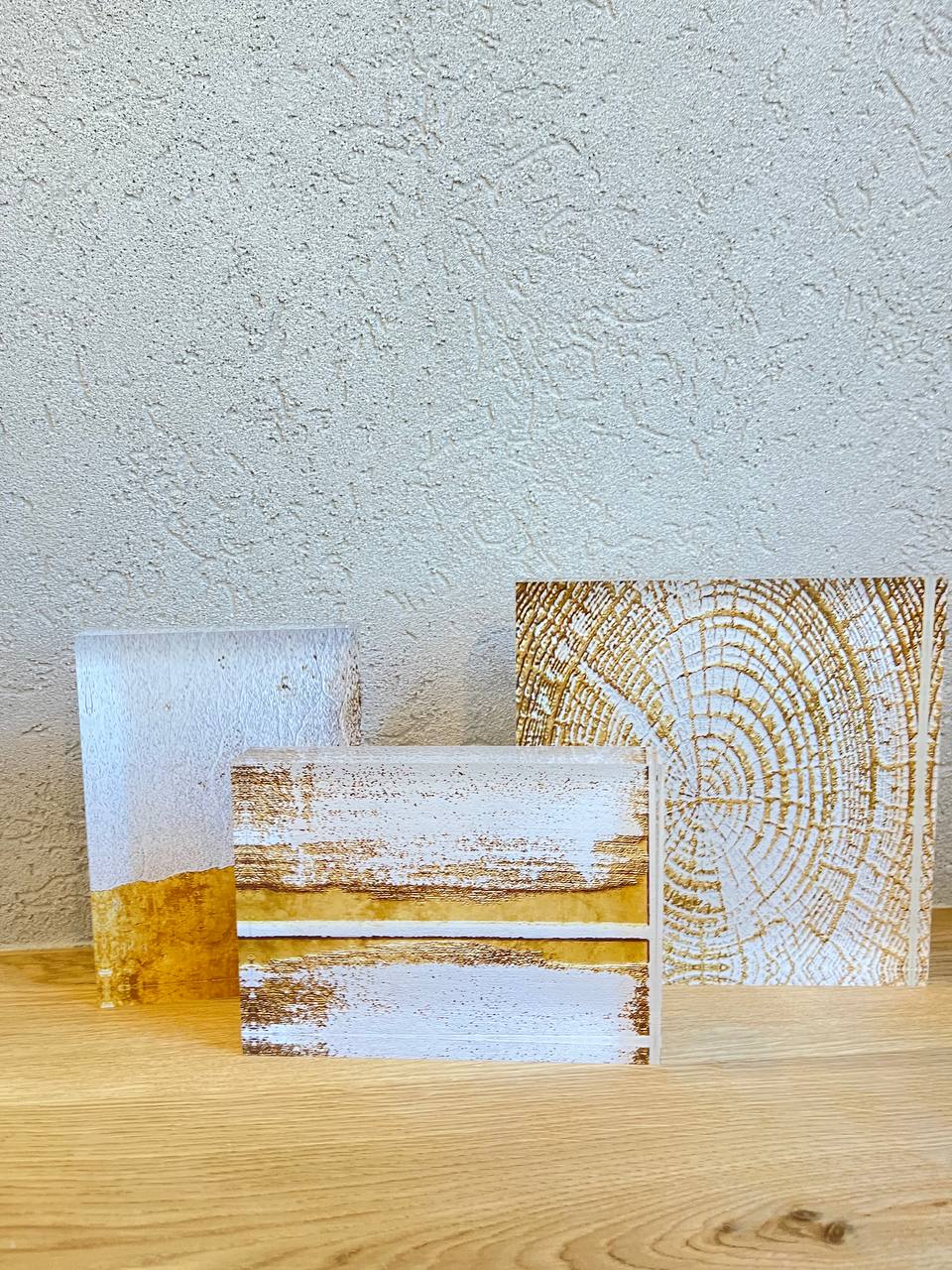 בלוק זכוכית -גזע עץ